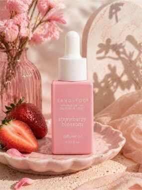SAND+FOG STRAWBERRY BLOSSOM DIFFUSER OIL